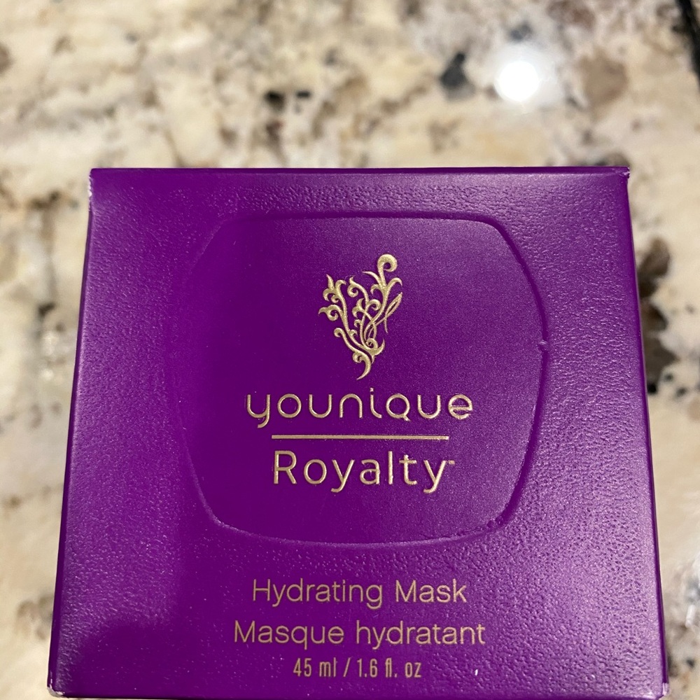 Younique Hydrating Mask